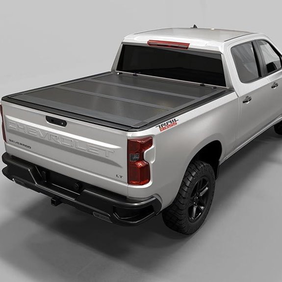 Low Profile Hard Folding Tonneau Cover for Silverado/Sierra